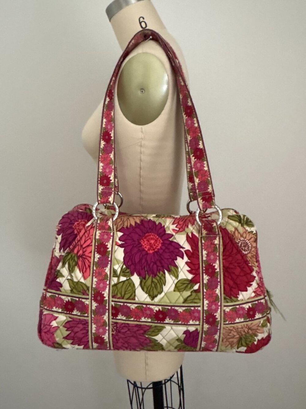 Vera Bradley Hello Dahlia Shoulder Bag Retired Quilted Floral Tote Cottagecore
